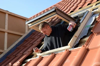 Pose de fenêtres de toit Velux à Davignac
